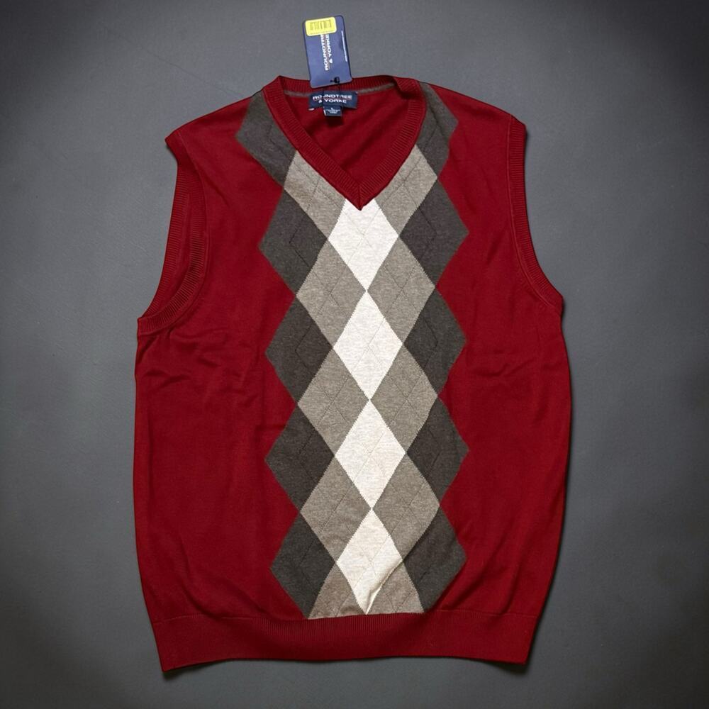 NWT Roundtree & Yorke Sweater Vest Mens Burgundy Tan Argyle Diamond Sz L
